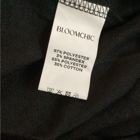 BloomChic Red and Black Checkered Blouse, Plus Size 22//24 (3X) - Picture 8 of 10